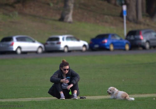 2014_08_03_girl-and-dog